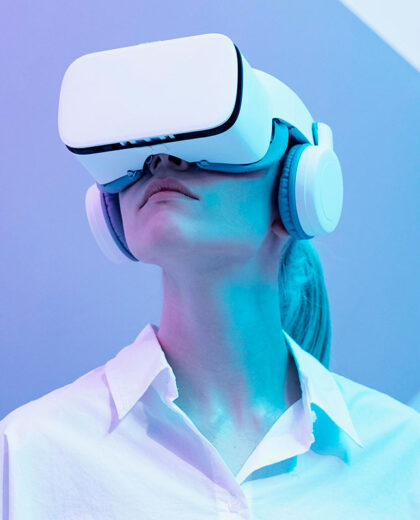 woman-wearing-virtual-reality-simulator